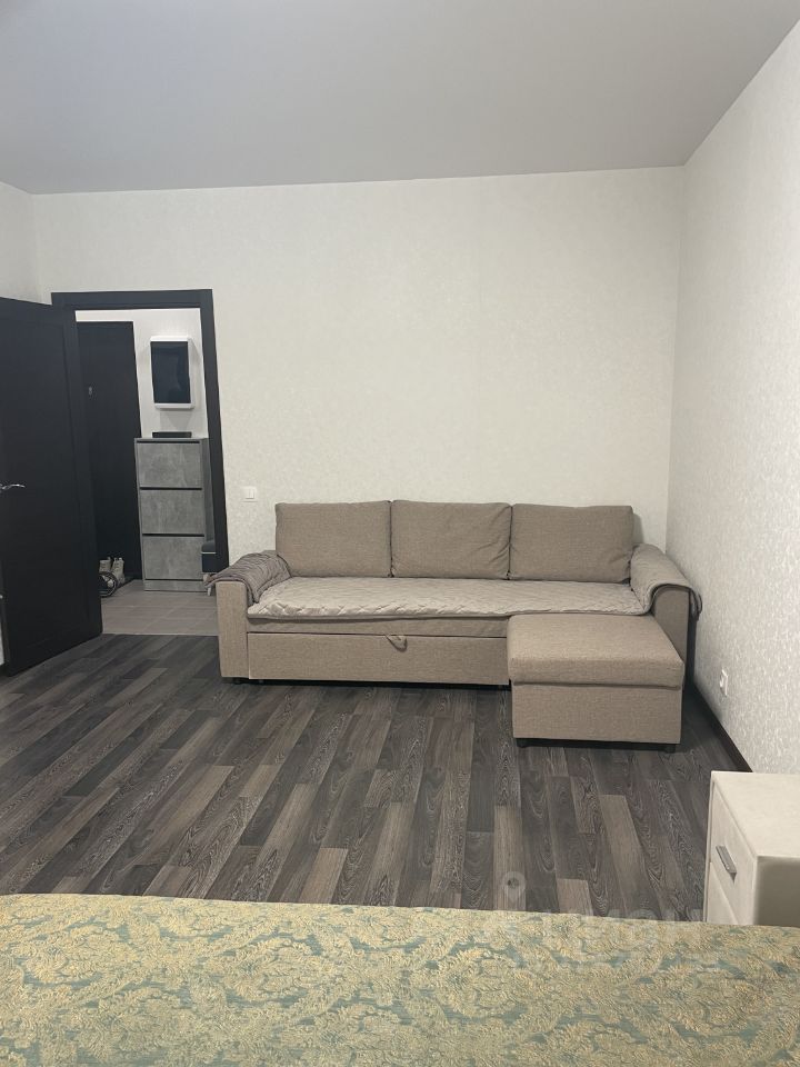 Аренда 1-комн квартиры на вторичном рынке Одинцово, улица Сколковская, 9Б