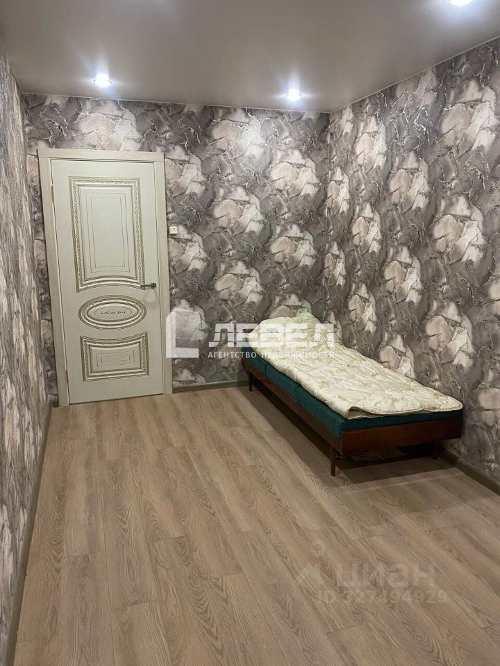 Продажа 3-комн квартиры на вторичном рынке Туристская улица, 10