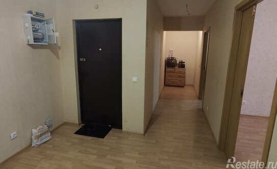 Продажа 3-комн квартиры на вторичном рынке Шушары п, Изборская (Славянка) ул,  д. 1 к2