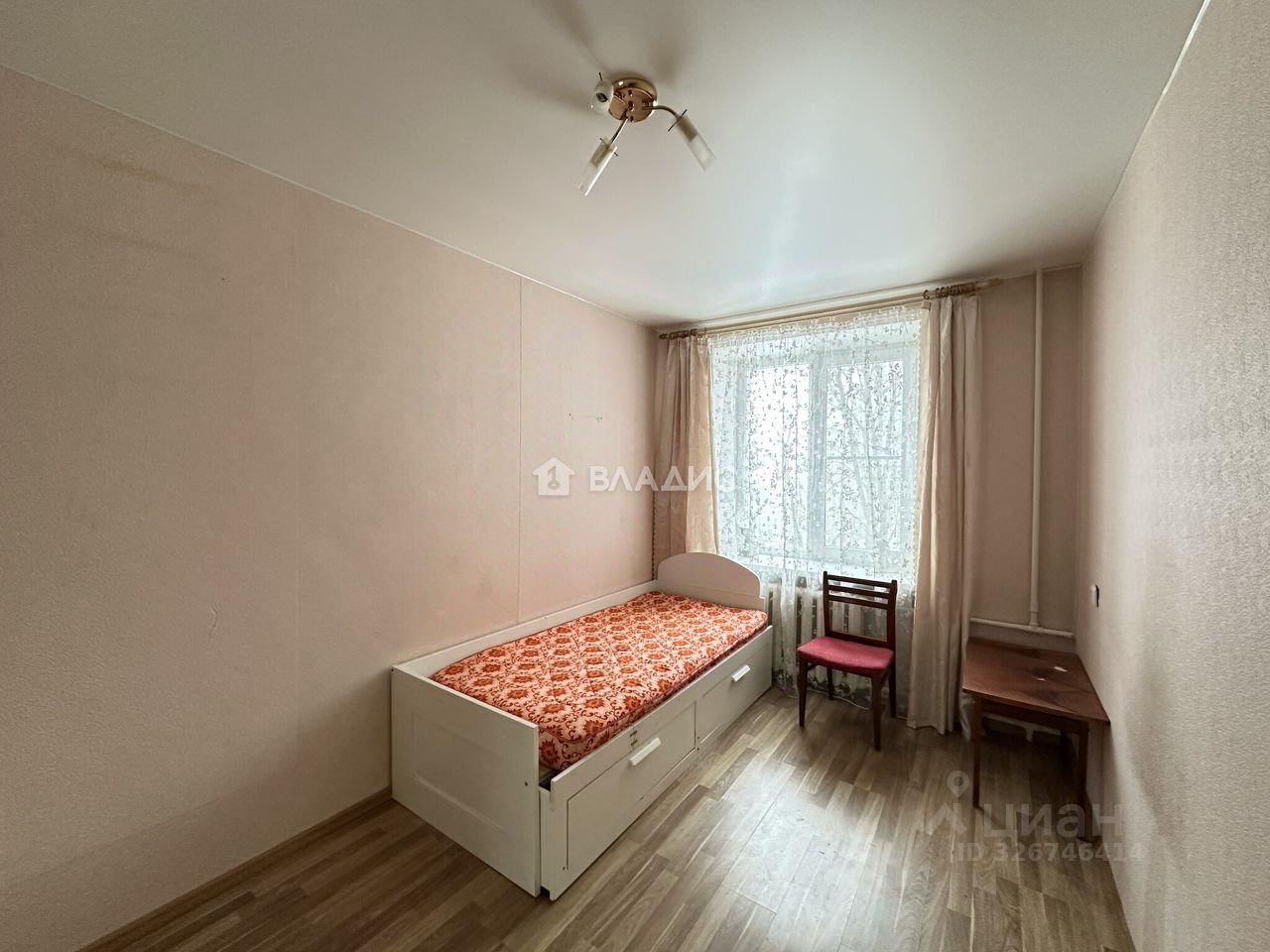 Продажа 2-комн квартиры на вторичном рынке проспект Тореза, 82