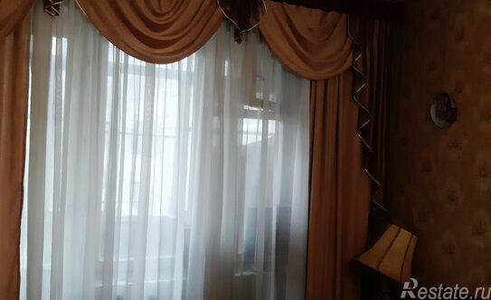 Продажа 2-комн квартиры на вторичном рынке Гатчина, ул Генерала Кныша,  д. 1