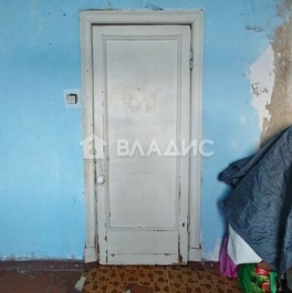 Продажа 2-комн квартиры на вторичном рынке Рощинский 4-й проезд,  д. 16