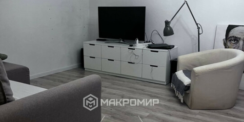 2-комн квартира улица Ефремова,  д. 11