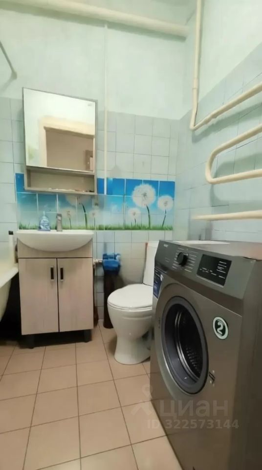 Продажа 1-комн квартиры на вторичном рынке Хотьково, улица Михеенко, 8
