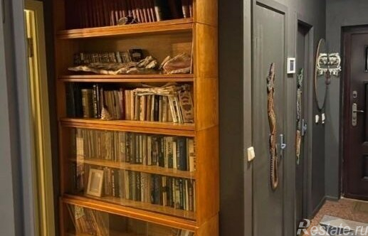 Продажа 2-комн квартиры на вторичном рынке Ленинский пр-кт,  д. 107 к3