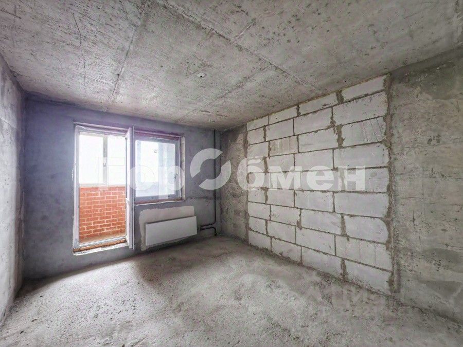 Продажа 2-комн квартиры на вторичном рынке Апрелевка, улица Дубки, 11