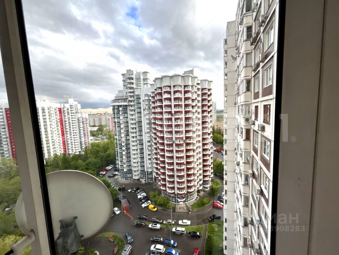 Продажа 4-комн квартиры на вторичном рынке Пролетарский проспект, 3