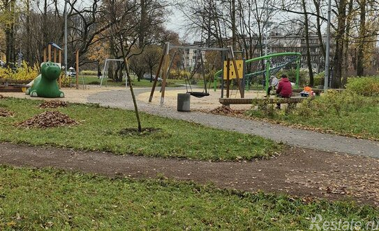 Продажа 3-комн квартиры на вторичном рынке Космонавтов пр-кт,  д. 28 к2