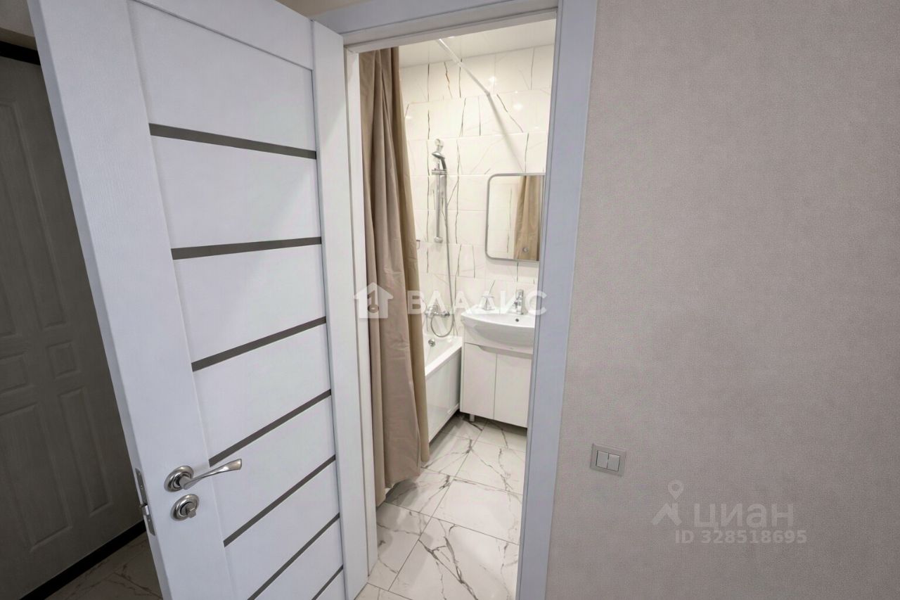 Продажа 2-комн квартиры на вторичном рынке улица Яворки, 1к6