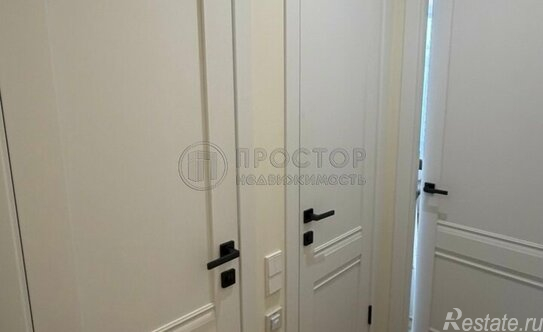 Продажа 2-комн квартиры на вторичном рынке ул Болотниковская,  д. 1,  к. 3