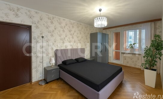 Продажа 3-комн квартиры на вторичном рынке улица Маршала Тухачевского,  д. 29