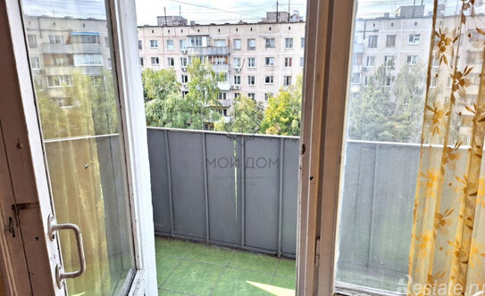 Продажа 2-комн квартиры на вторичном рынке ул Штурвальная,  д. 2