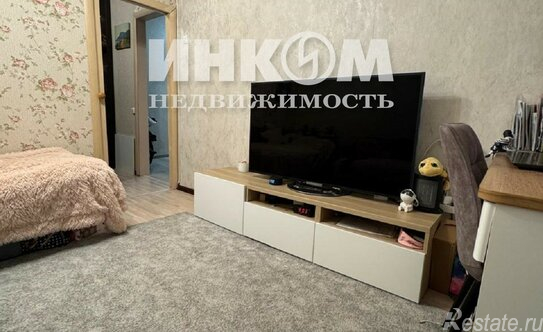 Продажа 2-комн квартиры на вторичном рынке Красноармейская улица,  д. 8 к3