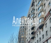 Продать Квартиры вторичка Комендантский пр-кт  10 1