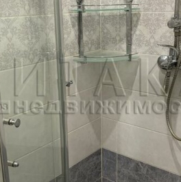 Аренда 1-комн квартиры на вторичном рынке ул Замшина,  д. 18