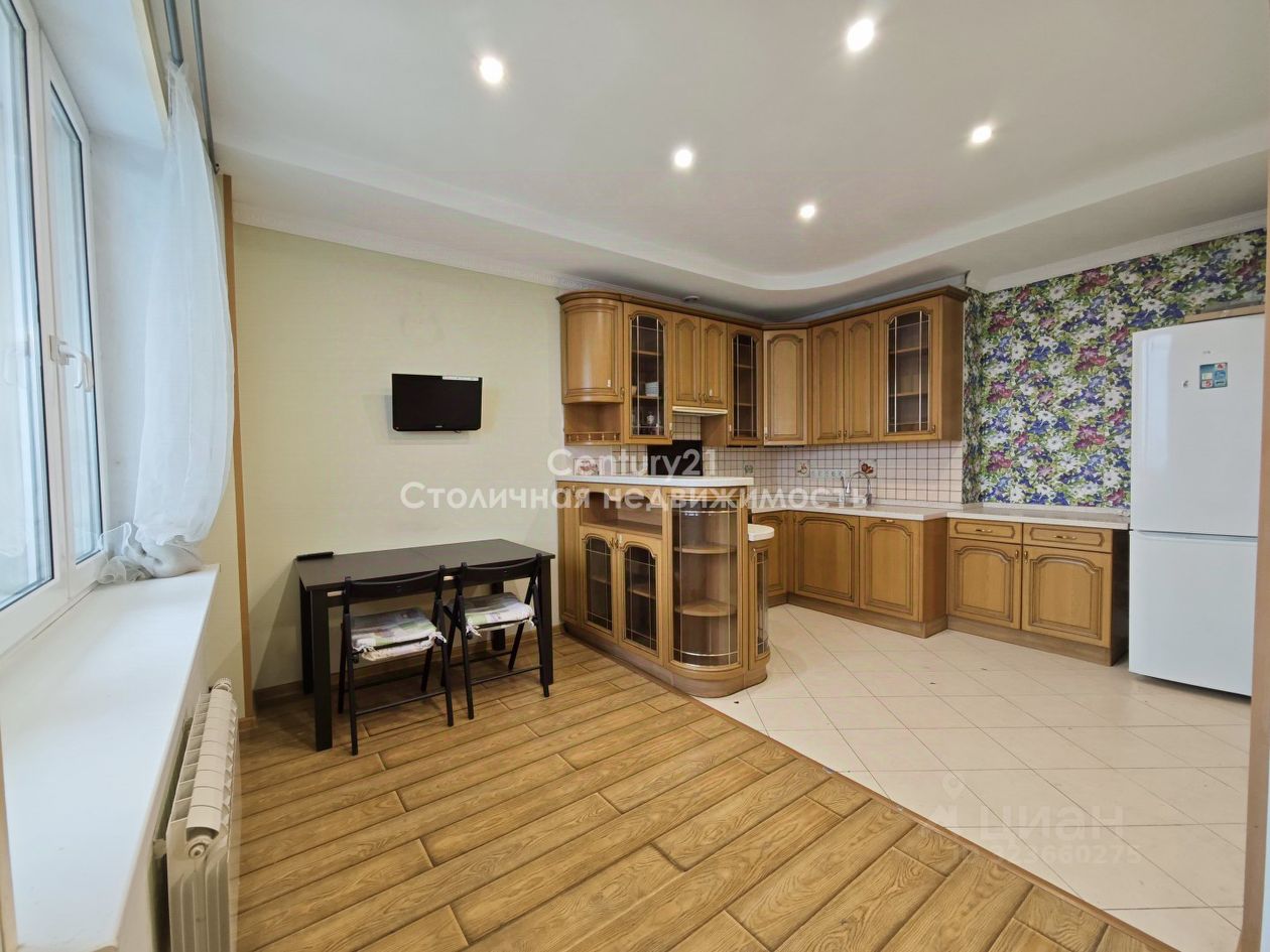 Продажа 4-комн квартиры на вторичном рынке Ленинский проспект, 131