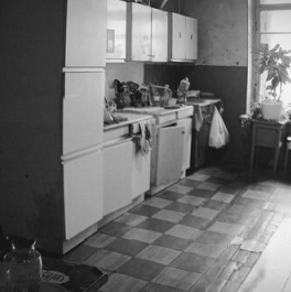 Продажа 7-комн квартиры на вторичном рынке улица Марата,  д. 31