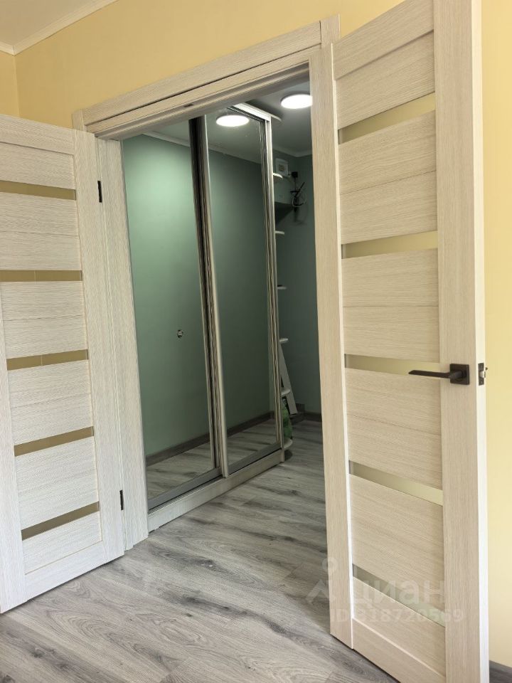 Продажа 1-комн квартиры на вторичном рынке Лобня, улица Ленина, 19к1