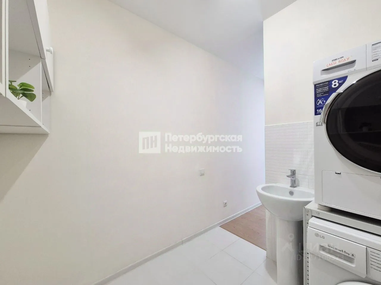 Продажа 1-комн квартиры на вторичном рынке Парашютная улица,  д. 34