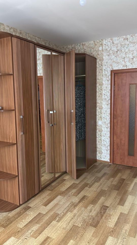 Аренда 3-комн квартиры на вторичном рынке Кучино мкр, Балашиха, улица Брагина,  д. 1