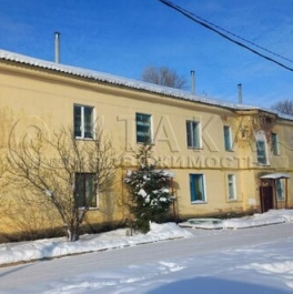 Продажа 1-комн квартиры на вторичном рынке Пикалево, ул Молодежная,  д. 3