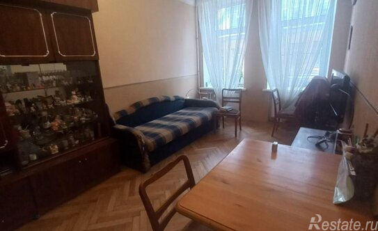 Продажа 2-комн квартиры на вторичном рынке 8-я линия,  д. 75