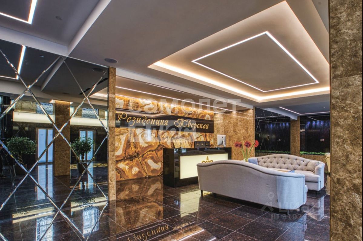 Продажа 2-комн квартиры на вторичном рынке 2-я Брестская улица, 6