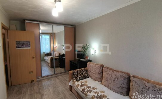 Продажа 3-комн квартиры на вторичном рынке Новаторов б-р,  д. 70