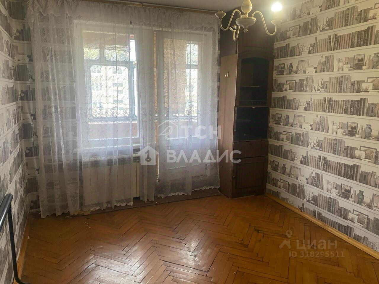 Продажа 2-комн квартиры на вторичном рынке Загорянский пгт, улица Ватутина, 33