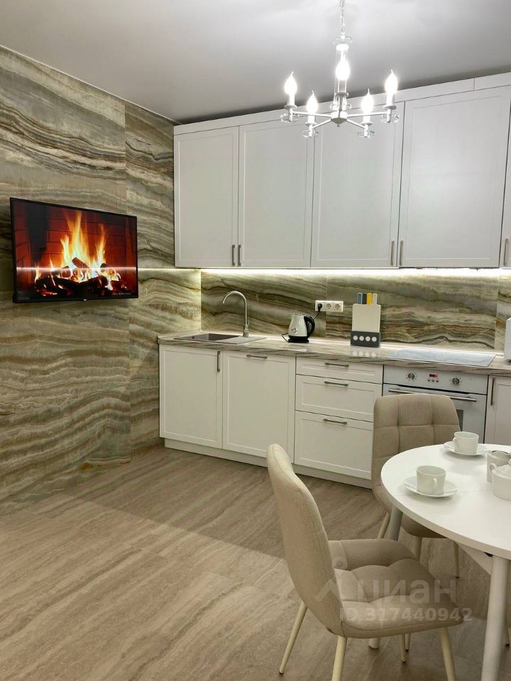 Продажа 2-комн квартиры на вторичном рынке Одинцово, Можайское шоссе, 136Б