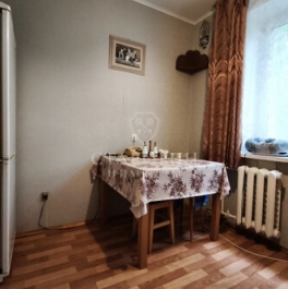 Продажа 2-комн квартиры на вторичном рынке Домодедово г, Авиационный мкр, Королева ул,  д. 2 к3