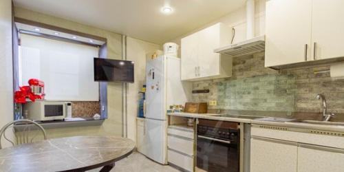 2-комн квартира улица Генерала Белова,  д. 41