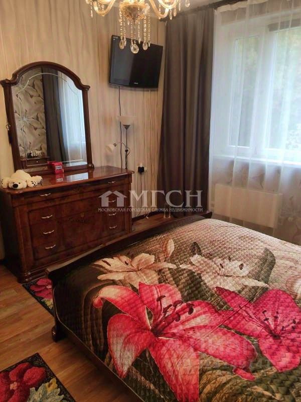 Продажа 3-комн квартиры на вторичном рынке Ореховый бульвар, 59К2