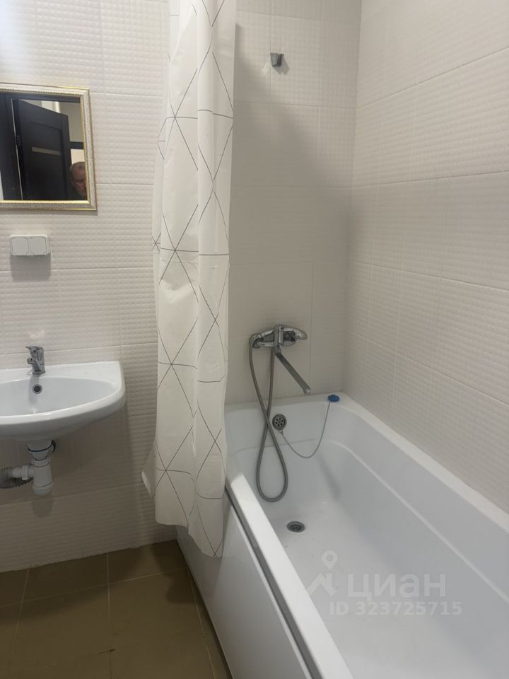 Продажа 2-комн квартиры на вторичном рынке Большая Филевская улица, 3к3