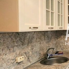 Продажа 2-комн квартиры на вторичном рынке Кириши, Волховская набережная, 36