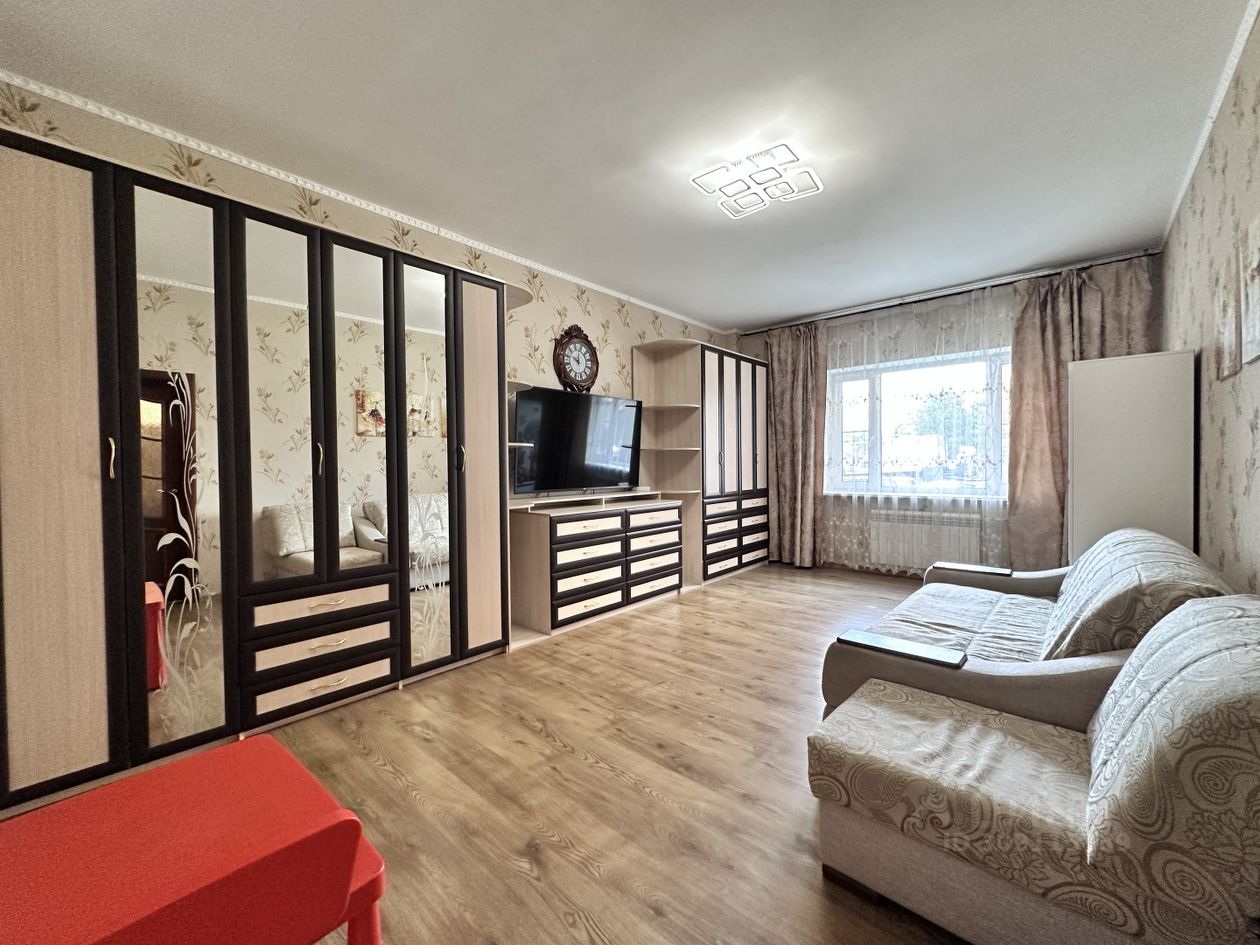 Продажа 2-комн квартиры на вторичном рынке Ленская улица, 19к1