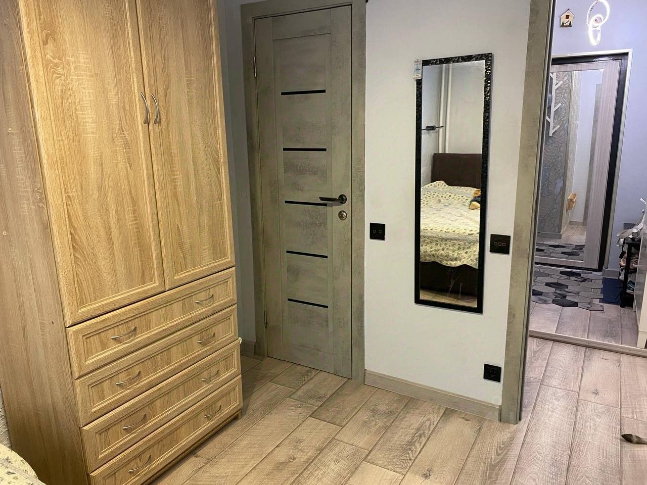 Аренда 2-комн квартиры на вторичном рынке Новоивановское пгт, бульвар Эйнштейна, 2