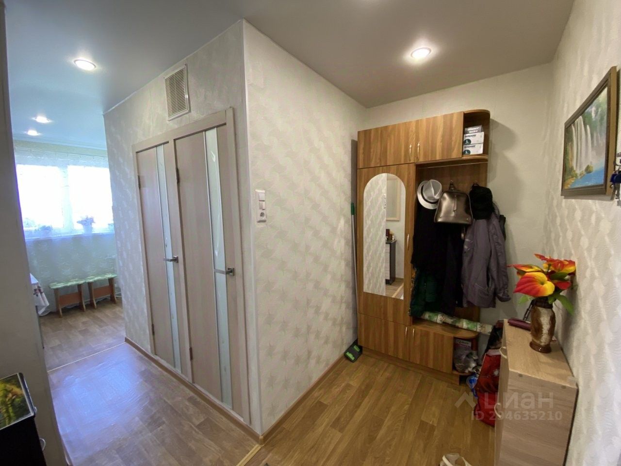 Продажа 3-комн квартиры на вторичном рынке Красное Село, Гатчинское шоссе, 60к1