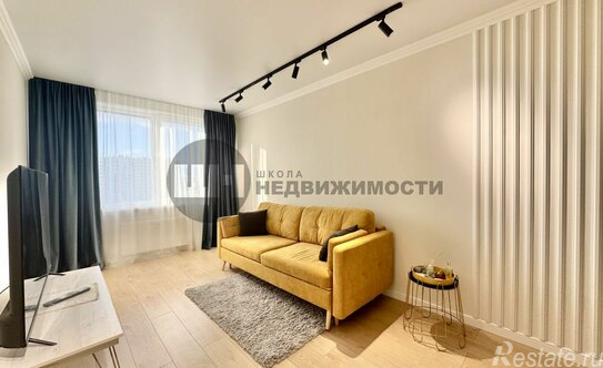 Продажа 1-комн квартиры на вторичном рынке Мурино, ул Екатерининская,  д. 17