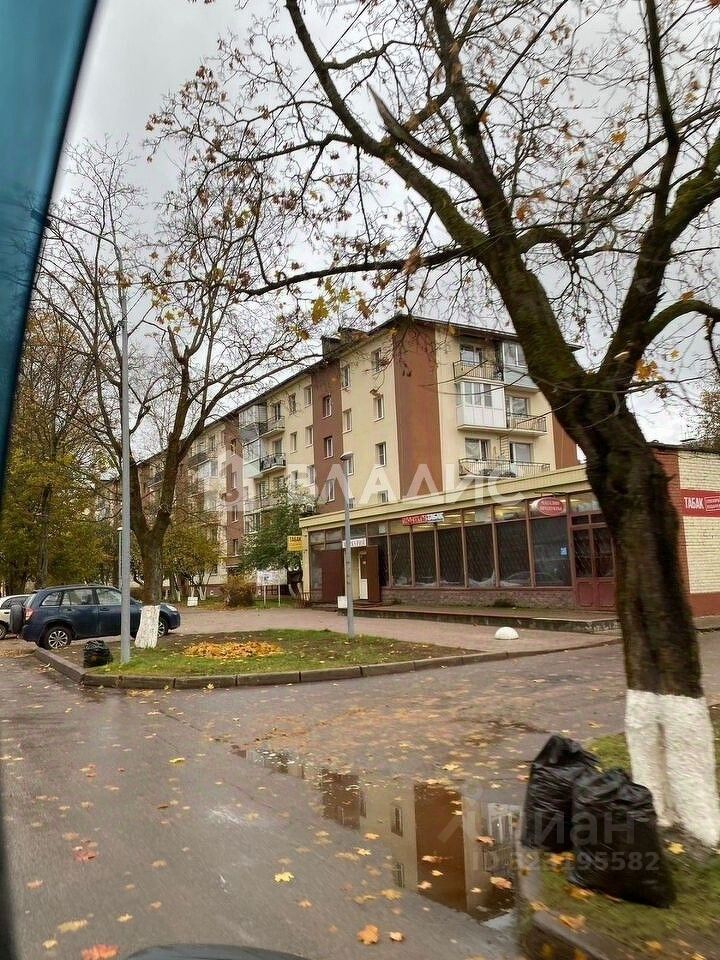 Продажа 1-комн квартиры на вторичном рынке Дубровка пгт, улица Ленинградская, 8