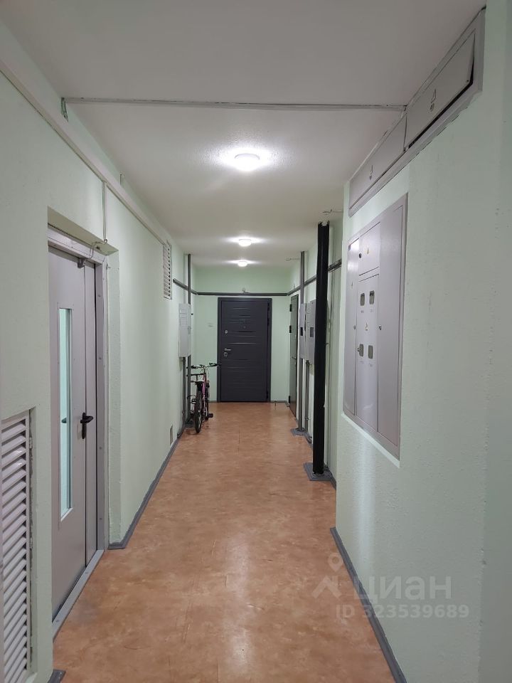 Продажа 2-комн квартиры на вторичном рынке улица Вертолетчиков, 4к6