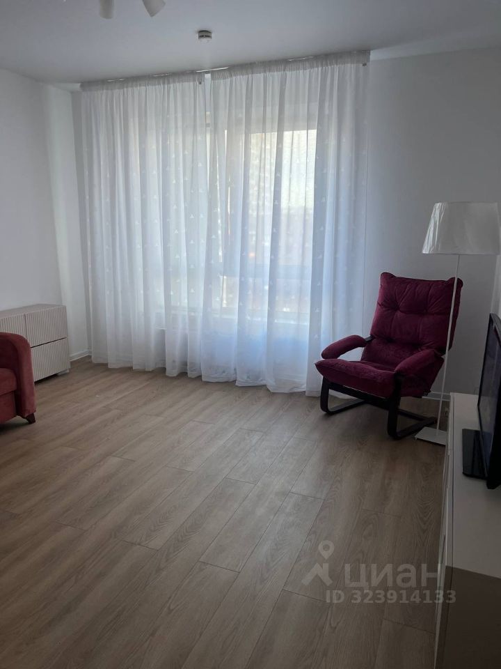 Аренда 2-комн квартиры на вторичном рынке Амурская улица, 1к1