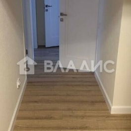 Продажа 1-комн квартиры на вторичном рынке улица Дыбенко,  д. 3 с1