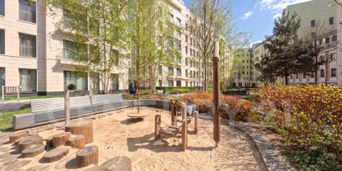 3-комн квартира Полянка Б. ул., 44