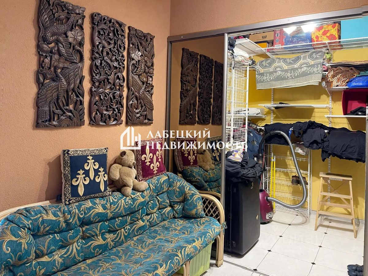 Продажа 1-комн квартиры на вторичном рынке улица Композиторов, 18А