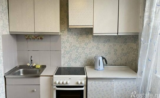 Продажа 1-комн квартиры на вторичном рынке улица Главмосстроя,  д. 8