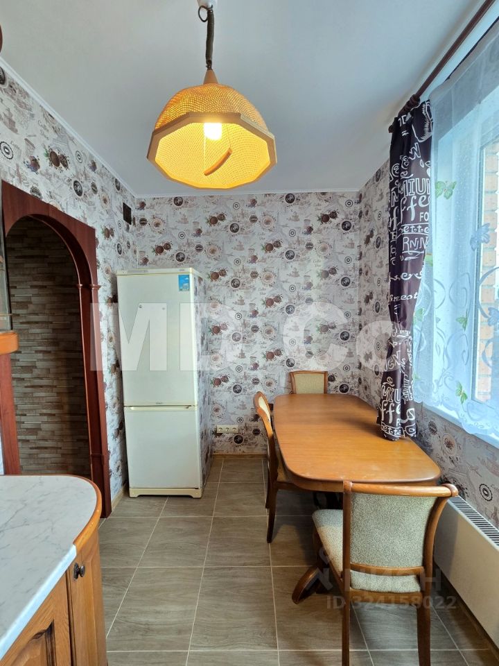 Аренда 1-комн квартиры на вторичном рынке Симферопольский бульвар, 19К1