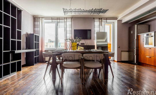 Продажа 4-комн квартиры на вторичном рынке проспект Наставников