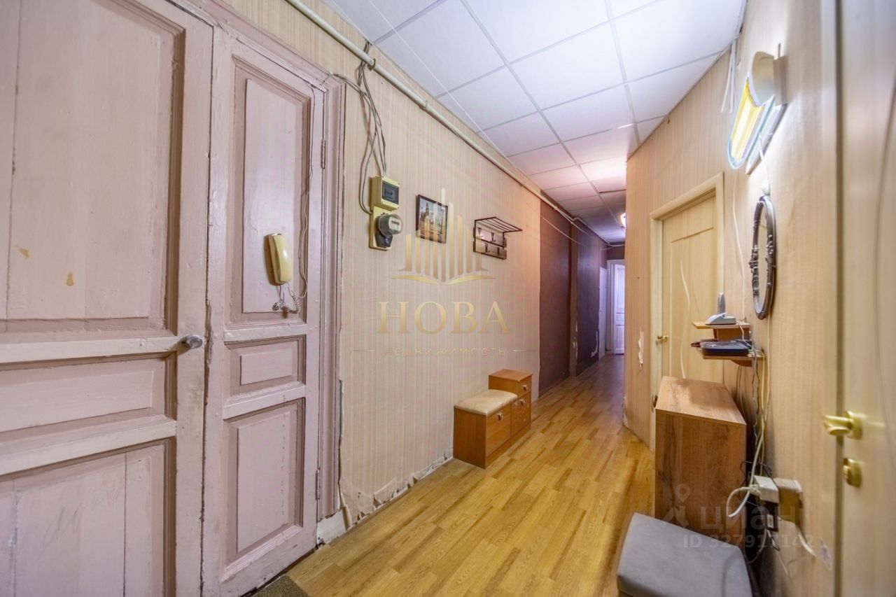 Продажа 3-комн квартиры на вторичном рынке Заозерная улица, 4