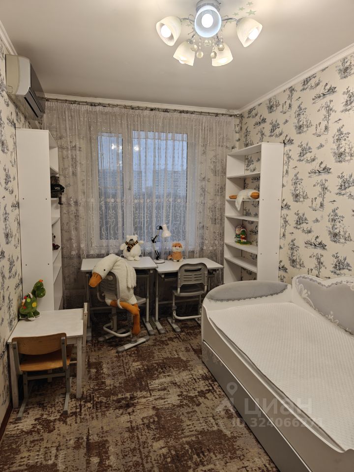 Аренда 3-комн квартиры на вторичном рынке Профсоюзная улица, 97